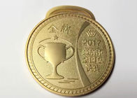 ที่แรกที่กำหนดเองโลหะเหรียญกีฬาหนา 4 มม. ด้วยรูปแบบถ้วยรางวัล